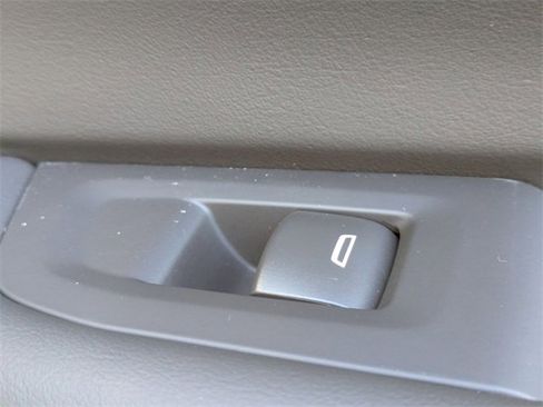 New 2026 Chevrolet Tahoe LS image 34