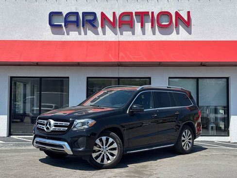 Used 2017 Mercedes-Benz GLS 450 4MATIC image 2