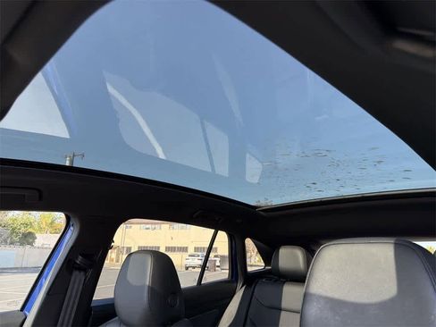 Used 2021 Volkswagen ID.4 1st Edition image 8