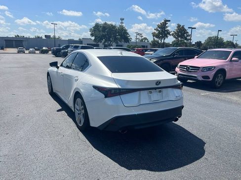 Used 2022 Lexus IS 300 w/ Accessory Package RWD image 5