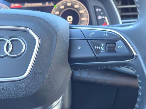 Used 2019 Audi Q8 Prestige w/ Towing Package image 41