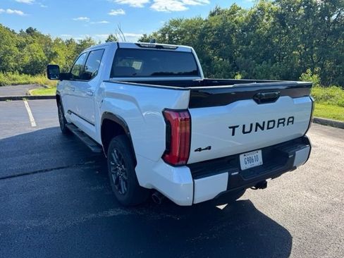 Used 2023 Toyota Tundra Platinum AWD/4WD image 5