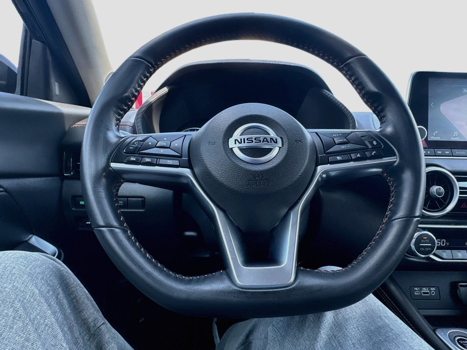 Used 2022 Nissan Sentra SR w/ Electronics Package FWD image 11