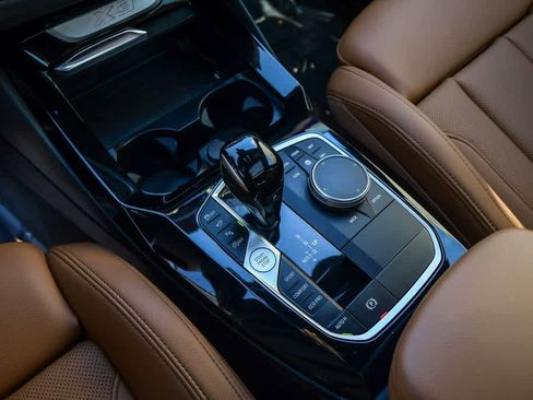 Used 2024 BMW X3 sDrive30i w/ Convenience Package image 19