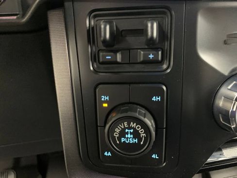 Used 2022 Ford F150 Platinum w/ Equipment Group 701A High AWD/4WD image 30