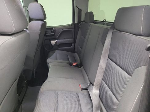Used 2019 Chevrolet Silverado 1500 LT RWD image 18