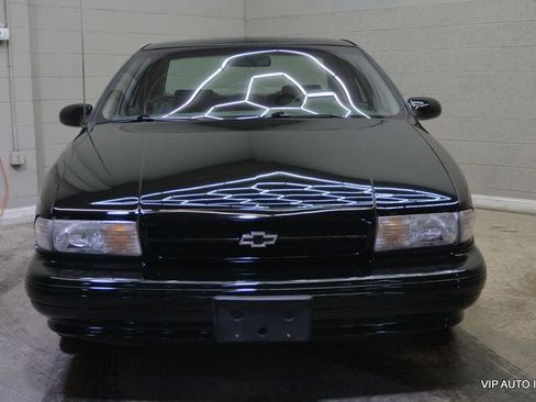 Used 1995 Chevrolet Impala Sedan image 5