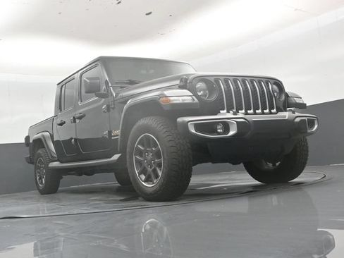 Used 2022 Jeep Gladiator Overland w/ Popular Equipment Package AWD/4WD image 46