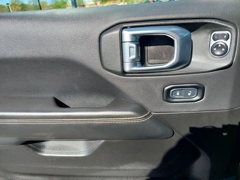 Used 2024 Jeep Wrangler Sahara w/ Technology Group image 23