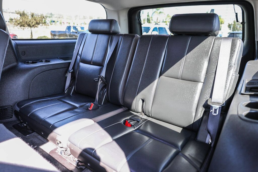 Used 2014 GMC Yukon XL SLT RWD image 8