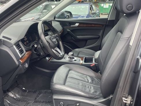 Used 2018 Audi Q5 Premium AWD/4WD image 23