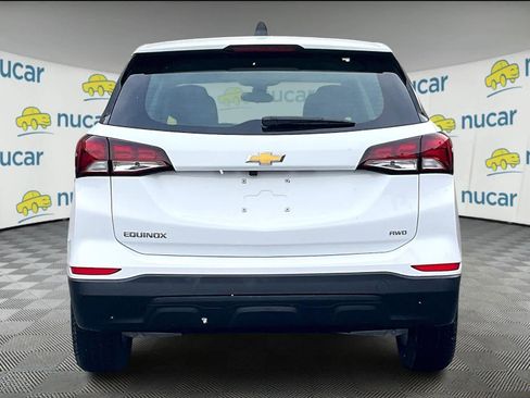 Used 2022 Chevrolet Equinox LS image 5