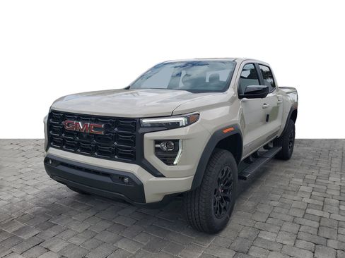 New 2026 GMC Canyon Elevation w/ Convenience Package RWD image 3