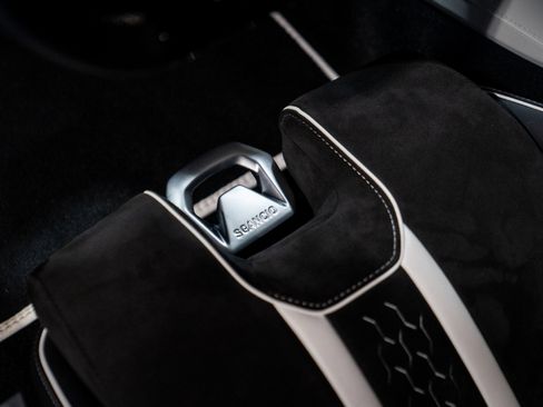 Used 2023 Lamborghini Huracan Tecnica image 22