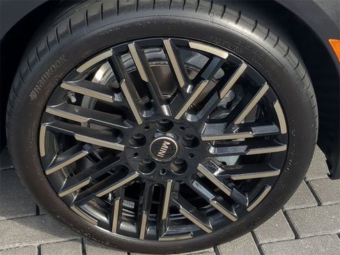 Used 2025 MINI Cooper S image 12
