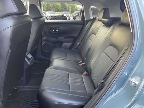 Used 2025 Honda HR-V EX-L image 12