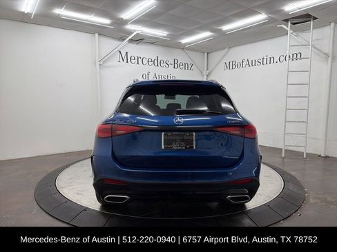 Used 2023 Mercedes-Benz GLC 300 4MATIC image 7
