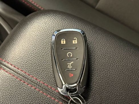 Used 2022 Chevrolet Equinox RS w/ Infotainment Package AWD/4WD image 17