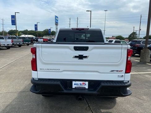 New 2026 Chevrolet Silverado 1500 ZR2 AWD/4WD image 6