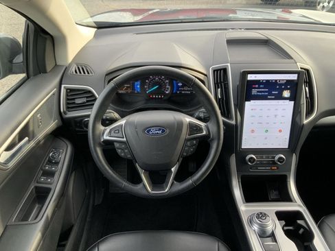 Used 2024 Ford Edge SEL image 26