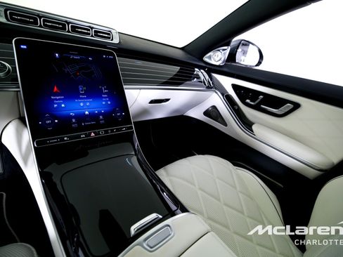 Used 2023 Mercedes-Benz Maybach S 680 4MATIC w/ Manufaktur Leather Package image 14