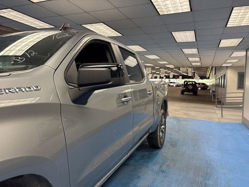New 2026 Chevrolet Silverado 1500 RST w/ Protection Package AWD/4WD image 15