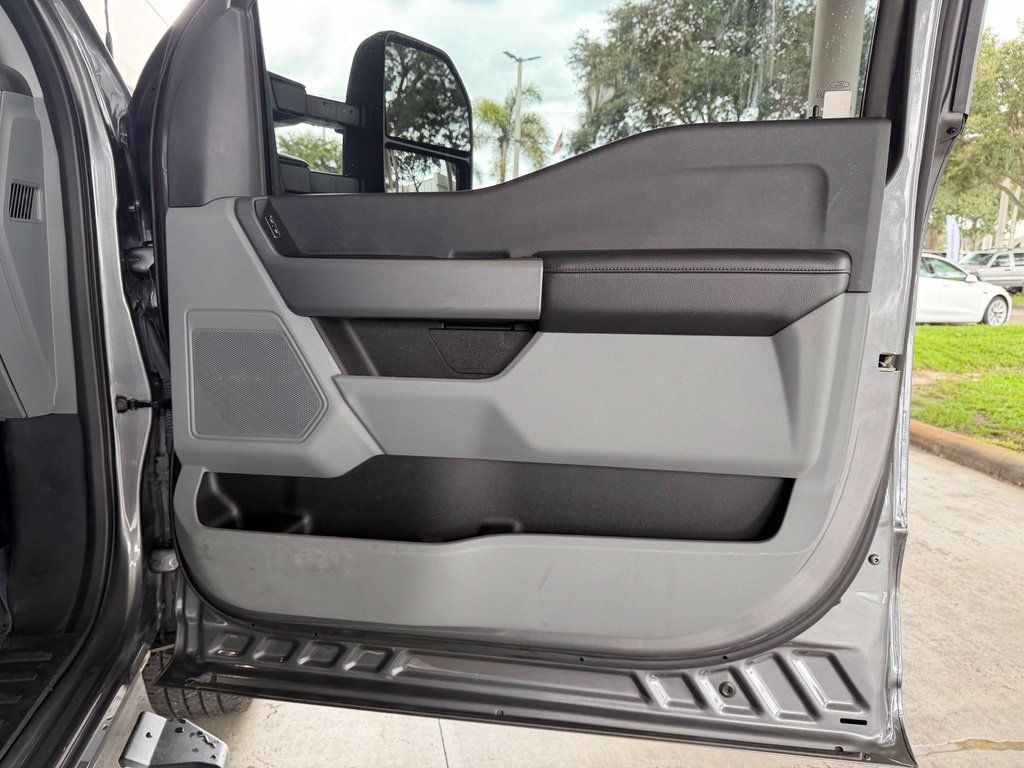 Used 2024 Ford F350 XLT w/ Camper Package AWD/4WD image 29