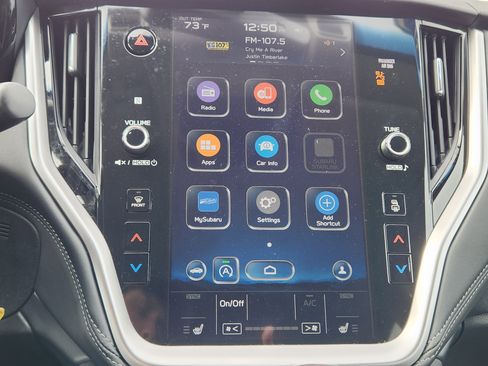 Used 2021 Subaru Outback Premium image 15