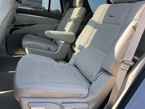 Used 2026 Cadillac Escalade Platinum Sport AWD/4WD image 23