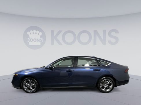 Used 2024 Honda Accord EX image 2