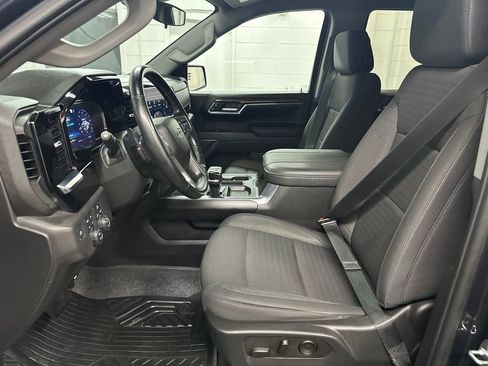 Used 2023 Chevrolet Silverado 1500 LT Trail Boss w/ Protection Package AWD/4WD image 19