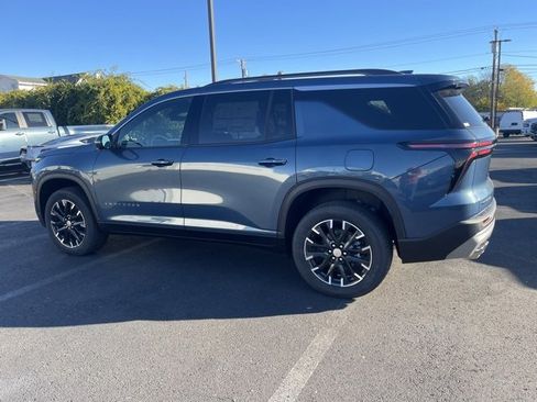 New 2026 Chevrolet Traverse LT w/ Sun and Wheel Package image 4