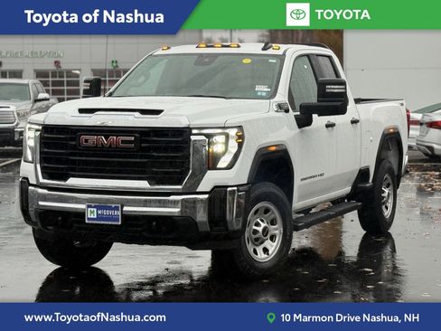 Used 2024 GMC Sierra 2500 Pro w/ Convenience Package image 1