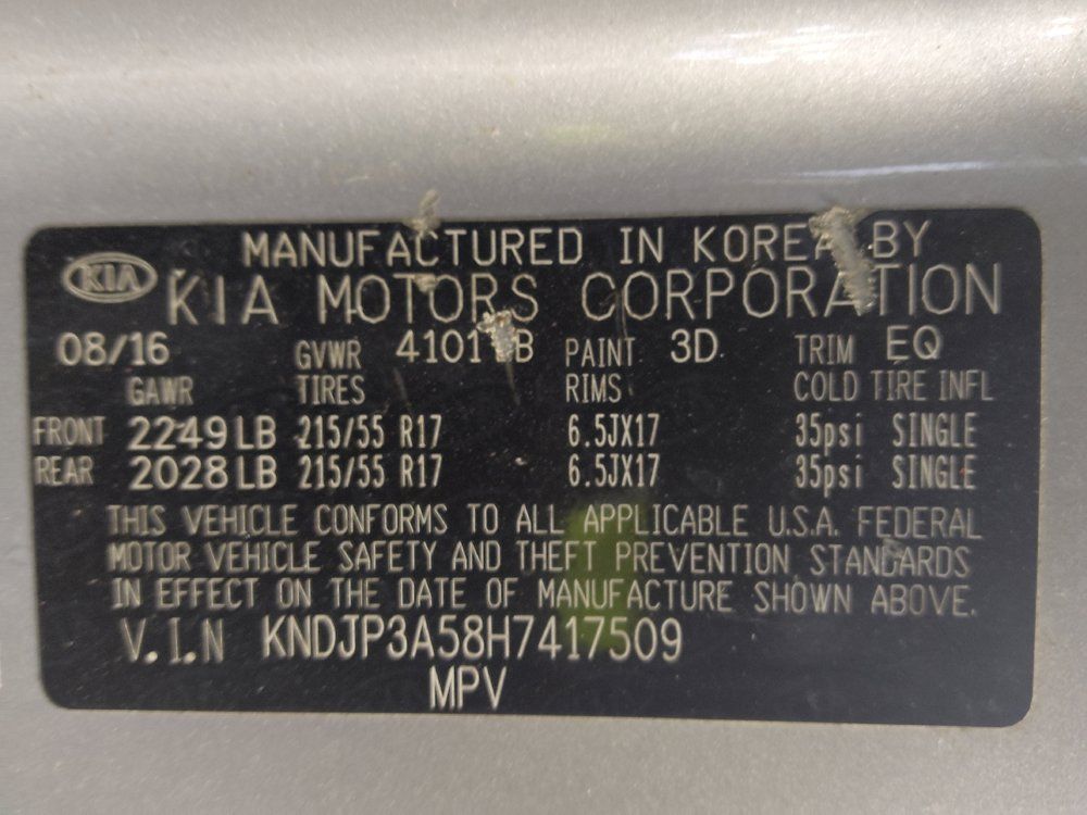Used 2017 Kia Soul + FWD image 33
