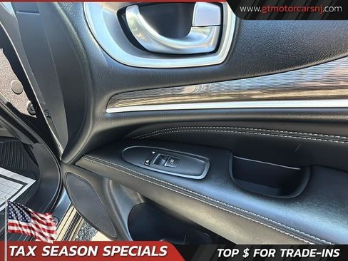Used 2019 INFINITI QX60 Luxe w/ Essential Package AWD/4WD image 40
