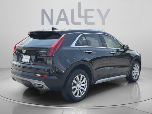 Used 2023 Cadillac XT4 Premium Luxury w/ Cold Weather Package AWD/4WD image 5