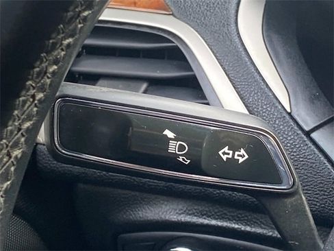 Used 2017 Lincoln MKZ Select w/ Select Plus Package image 22