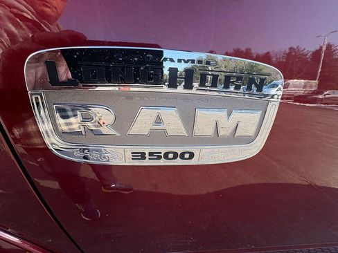 Used 2018 RAM 3500 Laramie Longhorn w/ Longhorn Southfork Package image 10