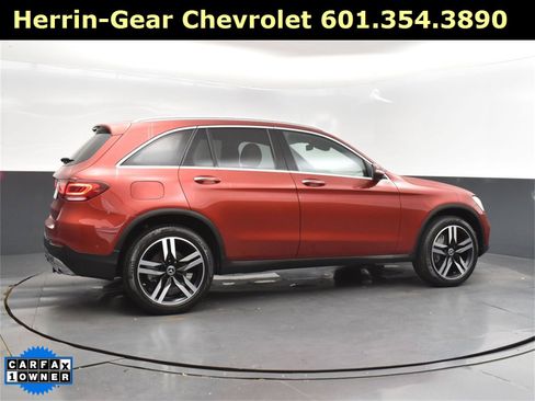 Used 2021 Mercedes-Benz GLC 300 image 8