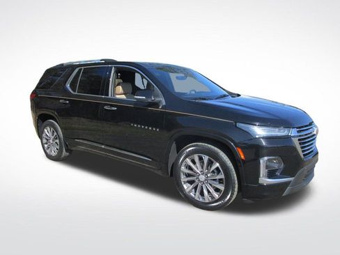 Used 2023 Chevrolet Traverse Premier image 5