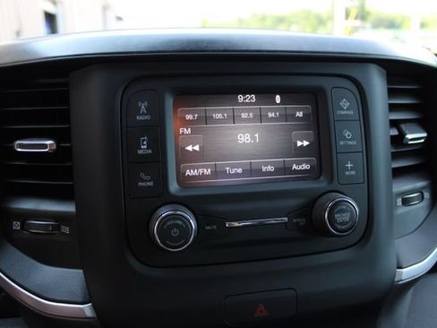 Used 2020 RAM 1500 Big Horn AWD/4WD image 21