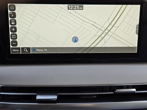 Used 2025 Hyundai Palisade Calligraphy image 25