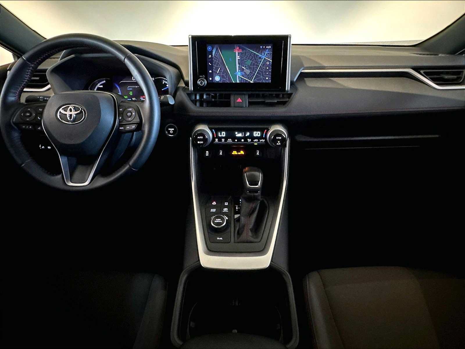 Used 2024 Toyota RAV4 SE w/ Weather & Moonroof Package AWD/4WD image 17