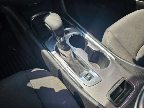 Used 2024 Chevrolet Malibu LT FWD image 24