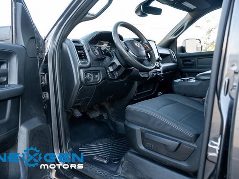 Used 2021 RAM 3500 Tradesman image 22