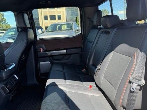 Used 2022 Ford F150 Lariat AWD/4WD image 17