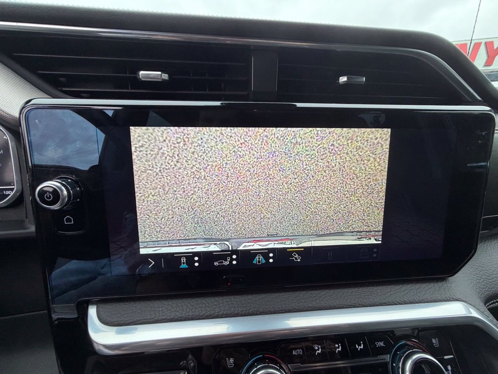 Used 2022 GMC Sierra 1500 Denali AWD/4WD image 23
