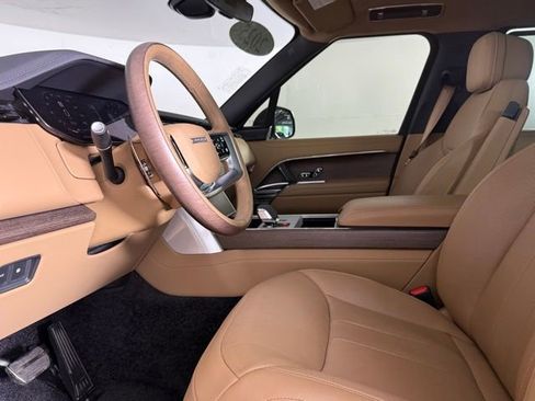 Used 2025 Land Rover Range Rover SE AWD/4WD image 34