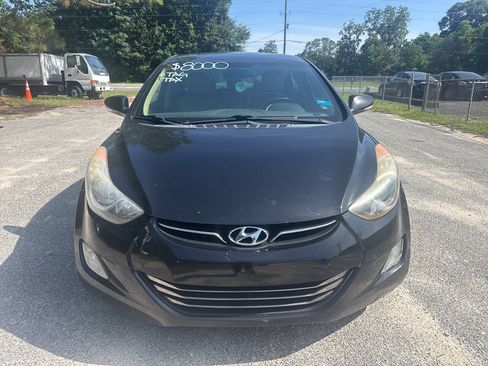 Used 2013 Hyundai Elantra Limited FWD image 1