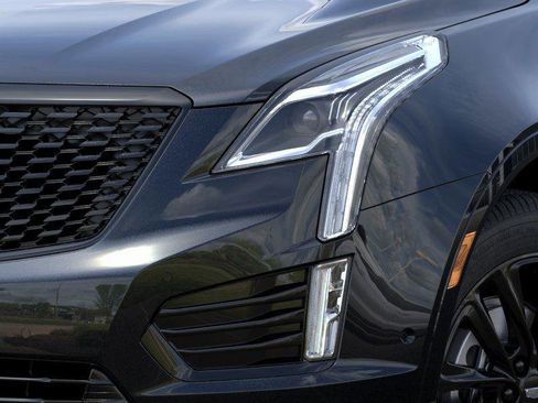 New 2026 Cadillac XT5 Premium Luxury w/ LPO, ONYX Package image 11